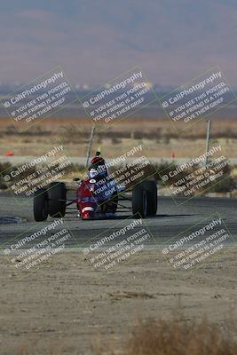 media/Nov-17-2024-CalClub SCCA (Sun) [[5252d9c58e]]/Group 5/Qual (Star Mazda Entrance)/